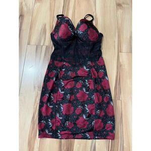Flexees Push Up Shapewear Slip Size 34D Black & Red Floral With Straps